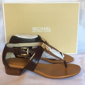 Michael Kors Hamilton T-Strap in Walnut